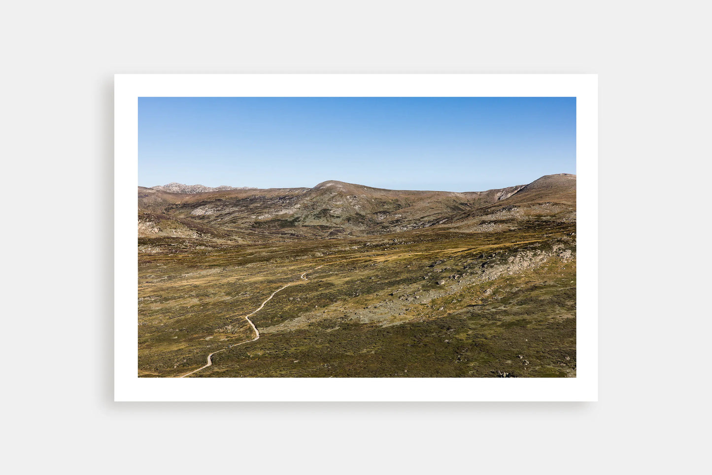 CHARLOTTES PASS